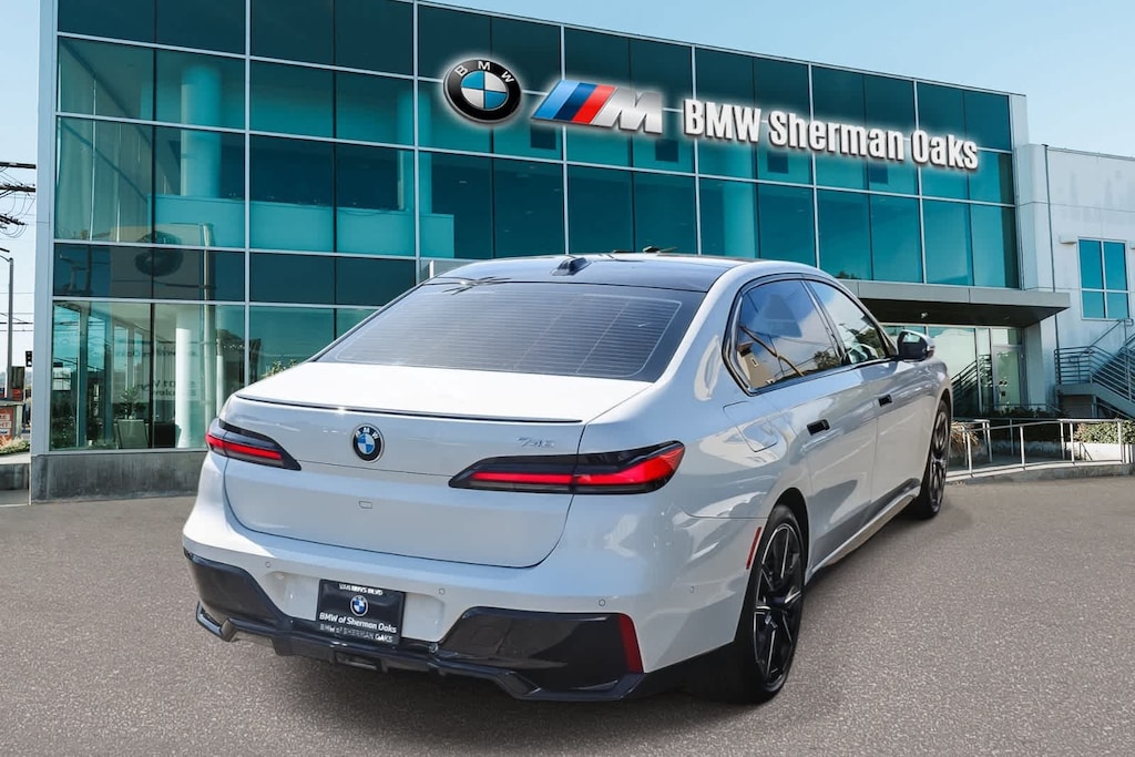 Certified 2023 BMW 740i Sedan