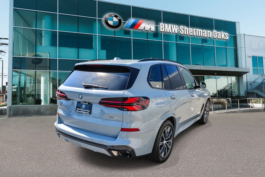 New 2026 BMW X5 PHEV xDrive50e SUV