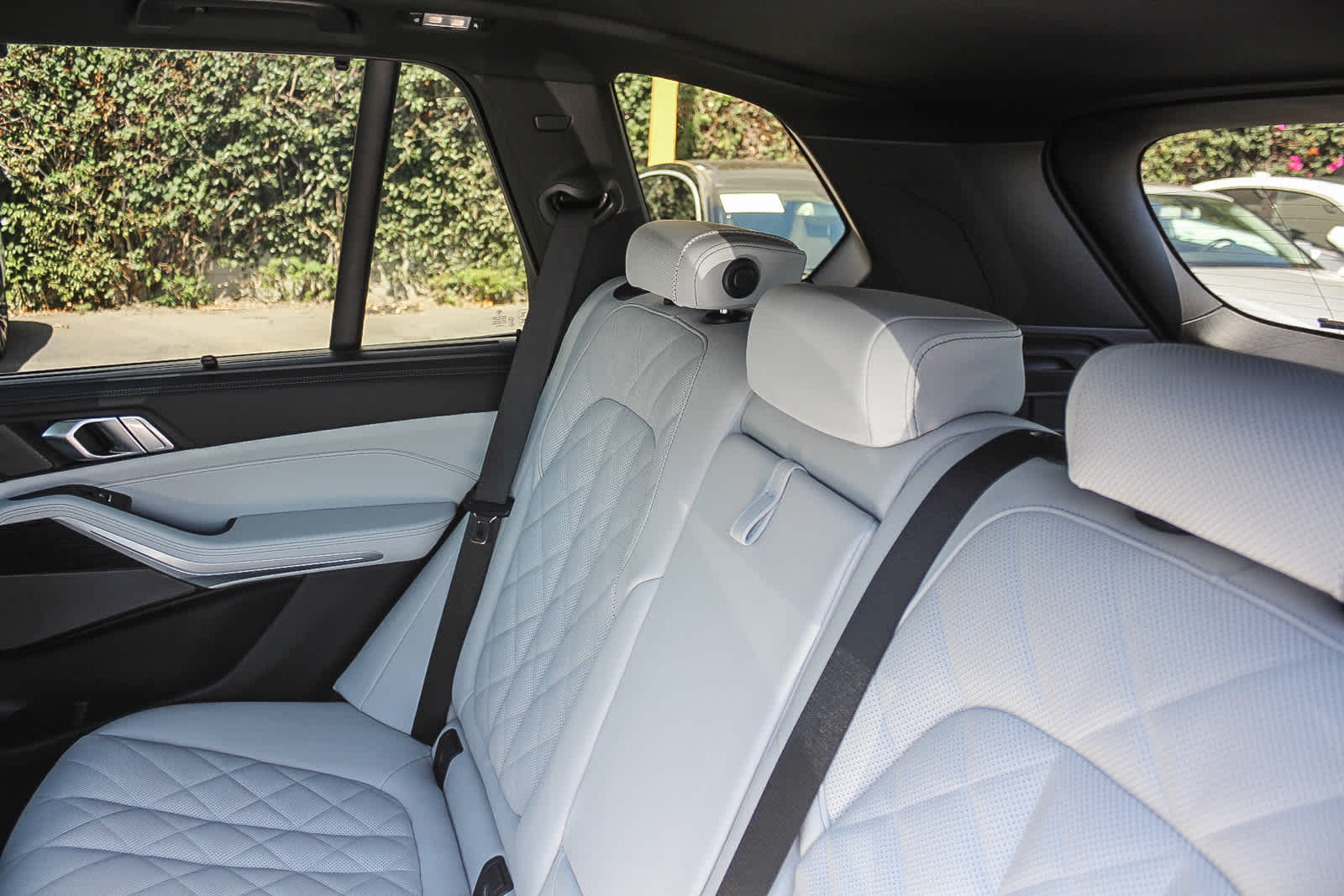 Thumbnail: 2026 BMW X5 - 18