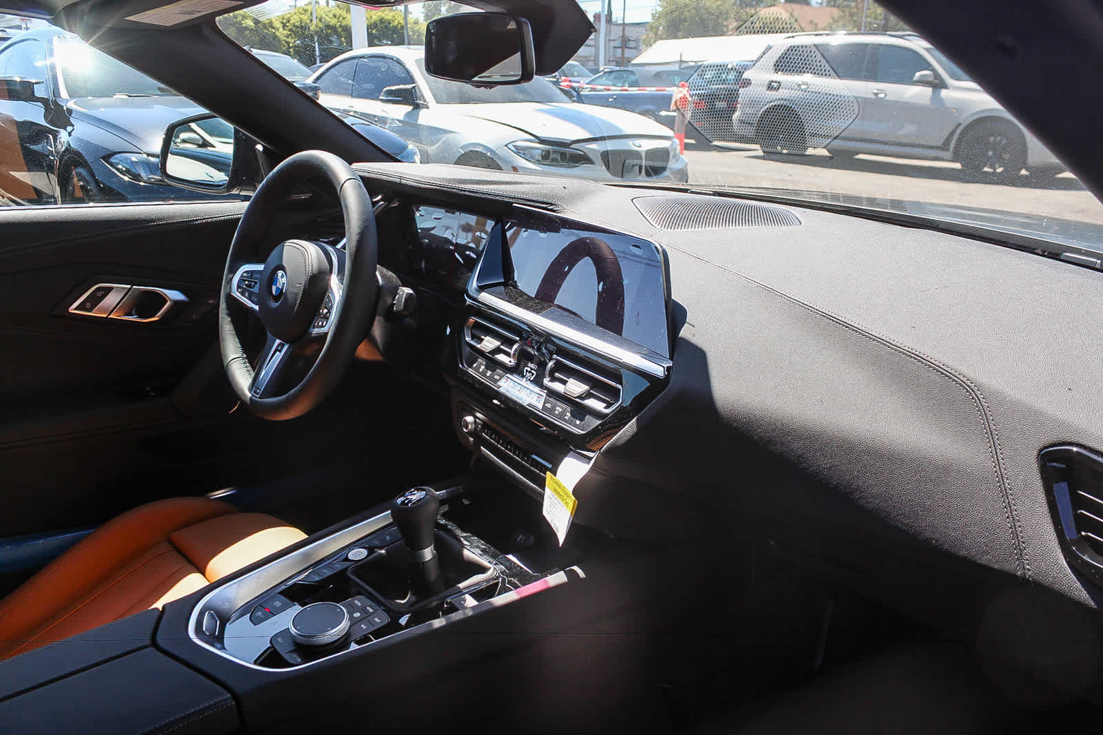Thumbnail: 2026 BMW Z4 - 15