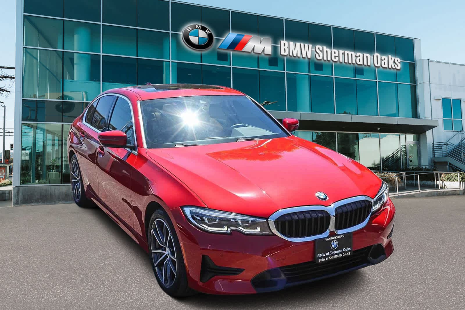 Thumbnail: 2021 BMW 3 Series - 3