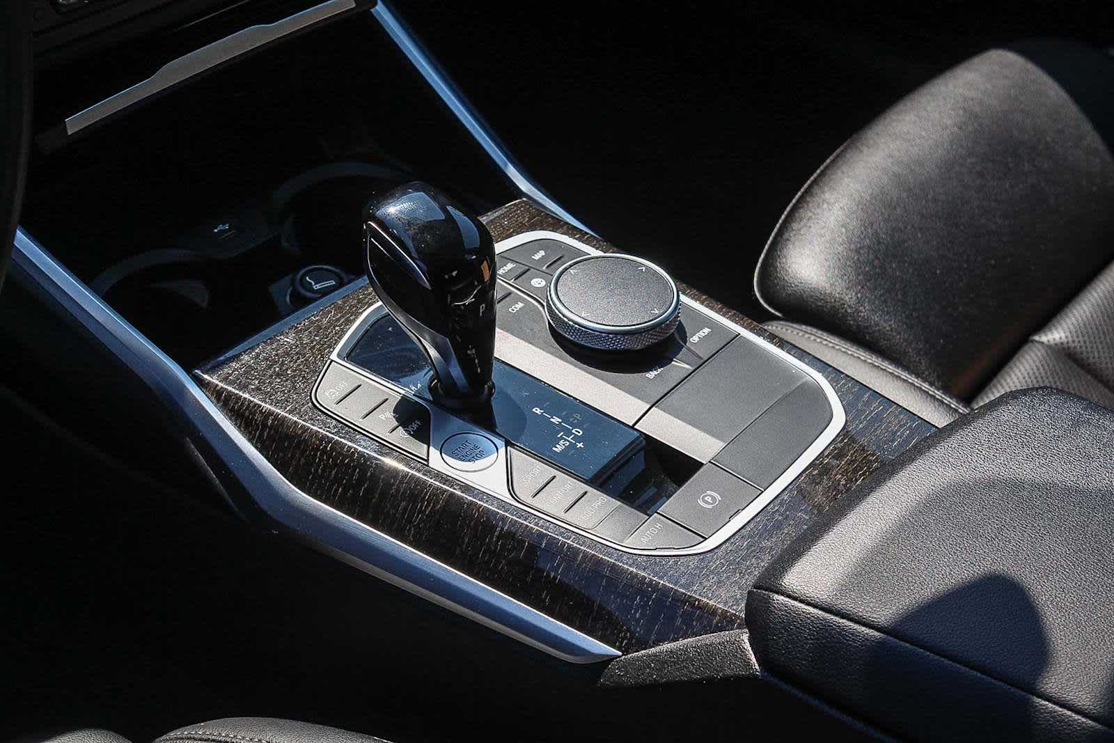 Thumbnail: 2022 BMW 3 Series - 19