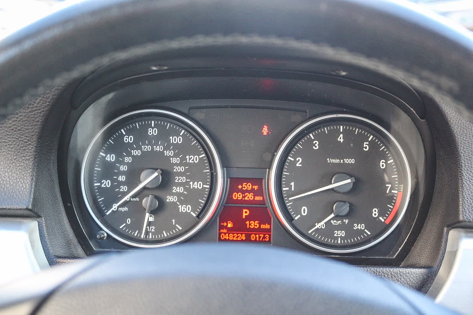 Thumbnail: 2011 BMW 3 Series - 21