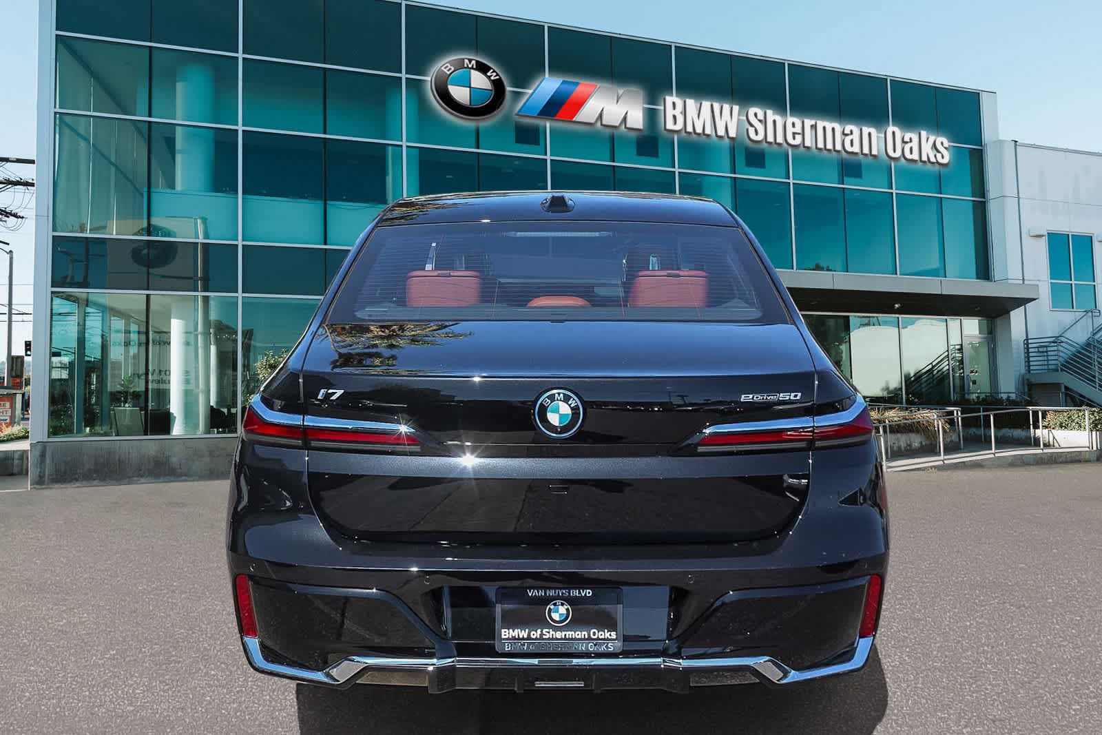 Thumbnail: 2026 BMW i7 - 5