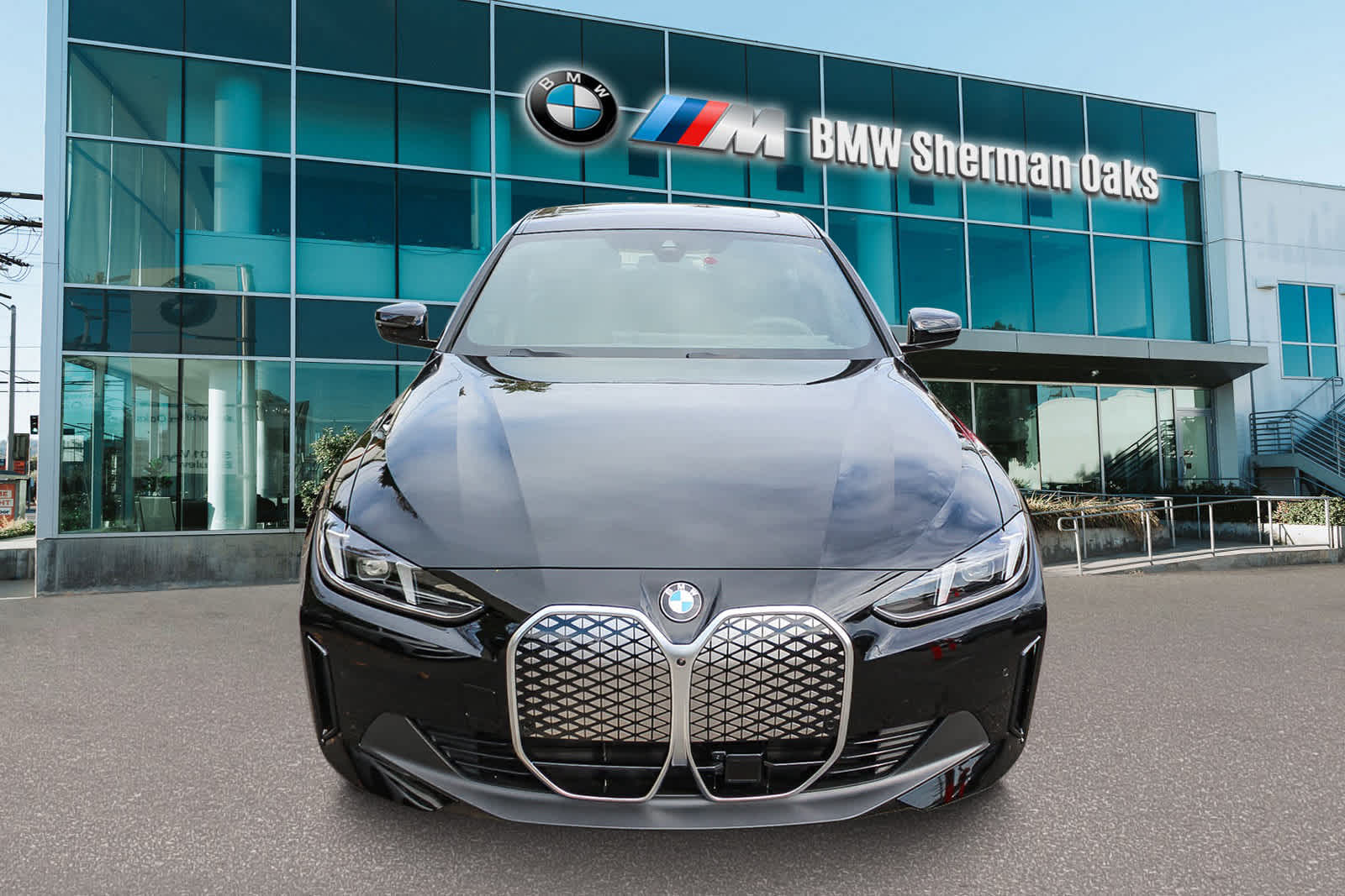 Thumbnail: 2026 BMW i4 - 2