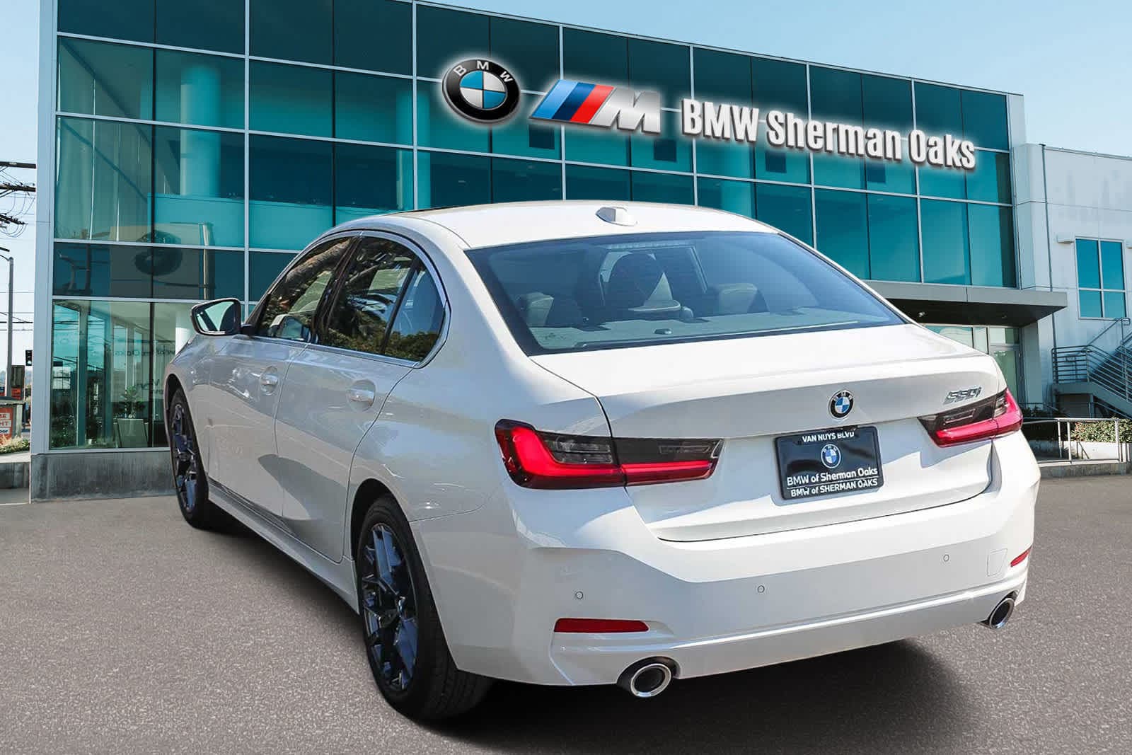 Thumbnail: 2025 BMW 3 Series - 6