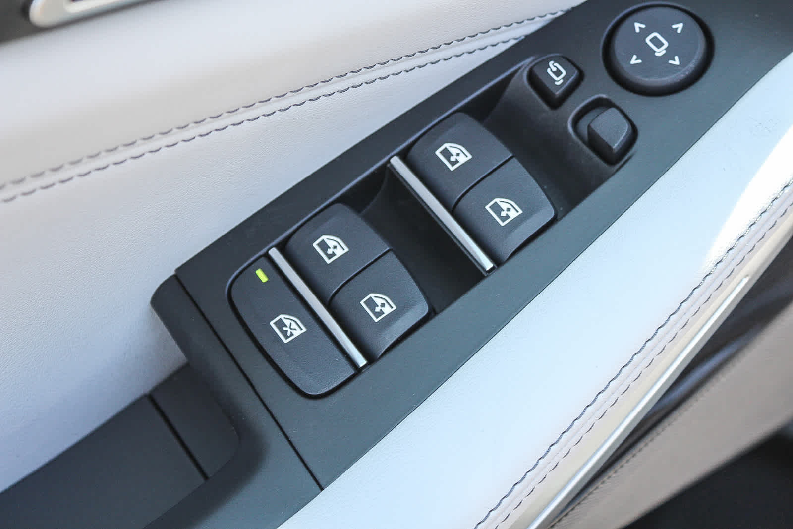 Thumbnail: 2026 BMW X5 - 20