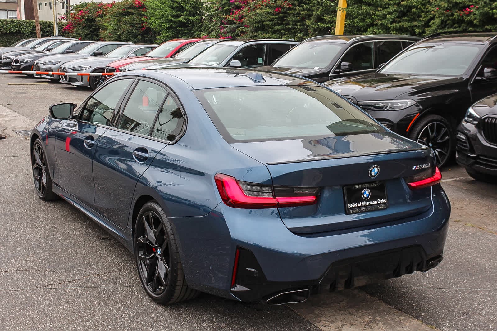 Thumbnail: 2025 BMW 3 Series - 7
