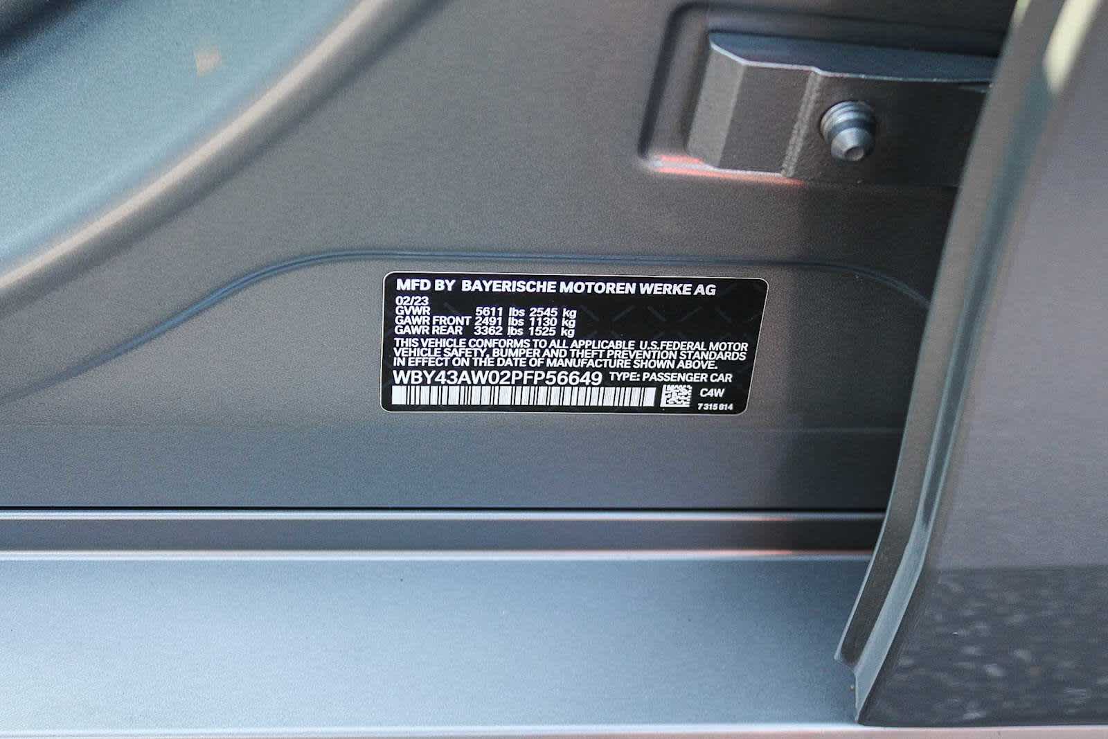 Thumbnail: 2023 BMW i4 - 27