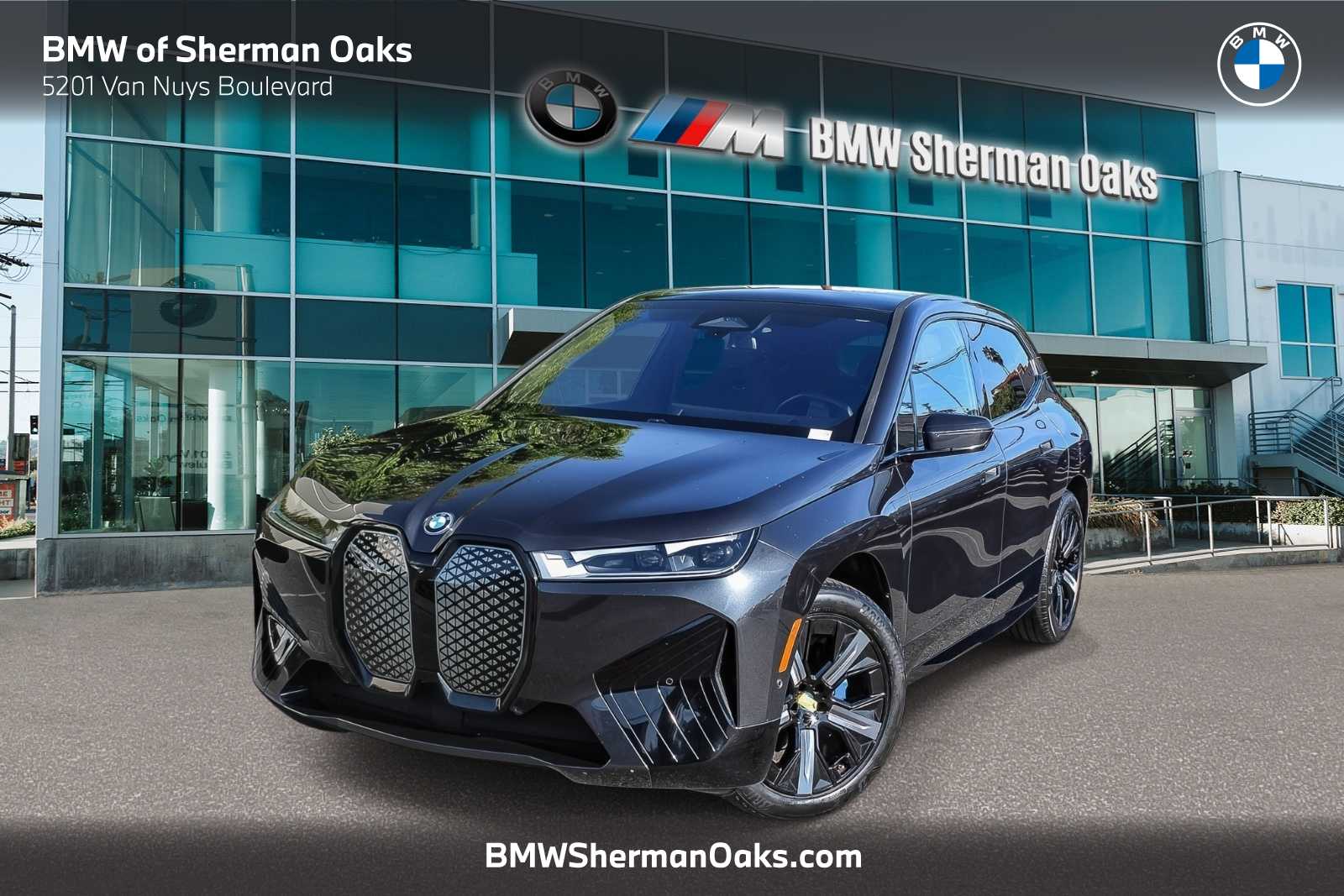 2023 BMW iX SUV 