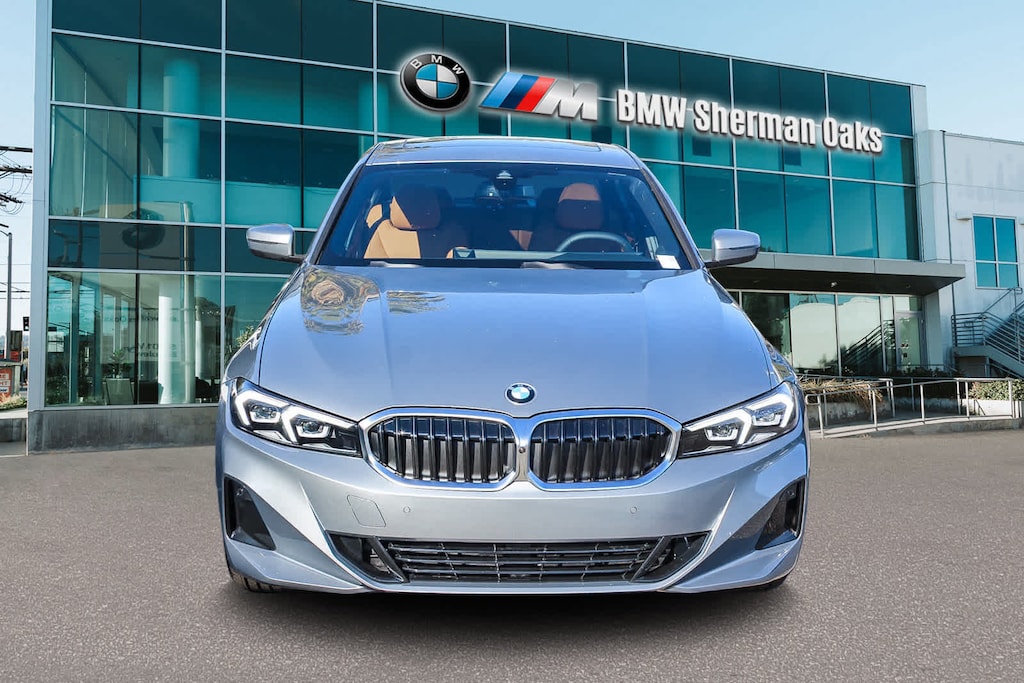New 2026 BMW 330i Sedan