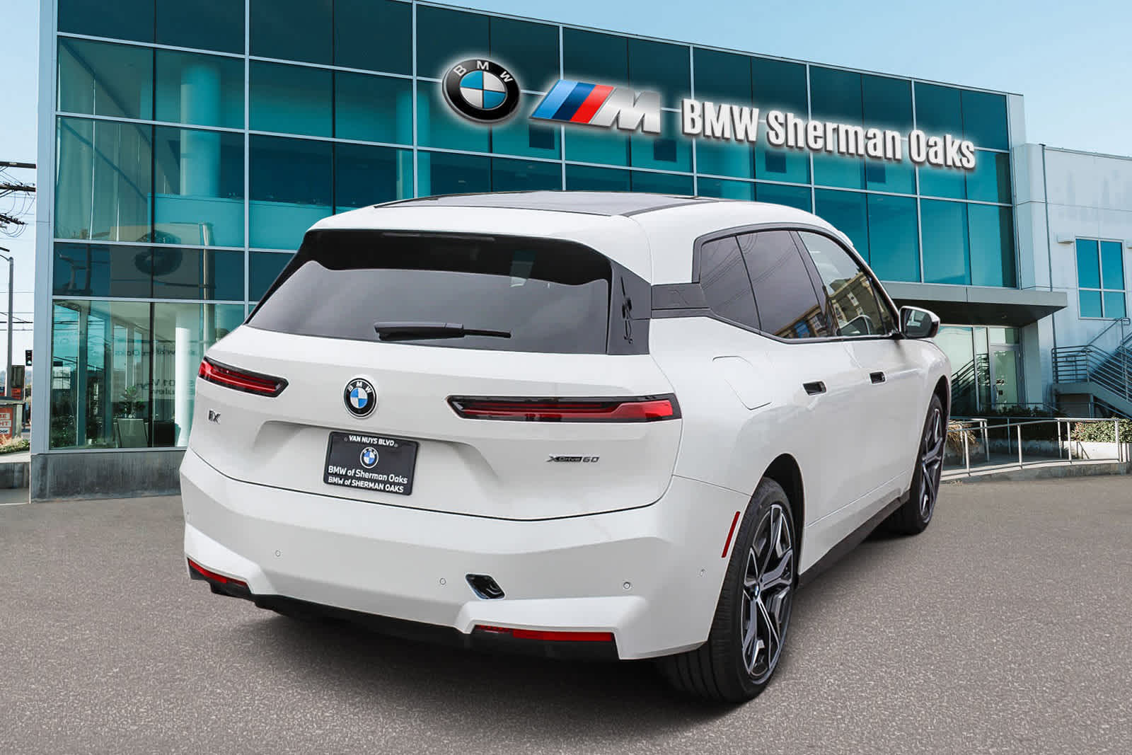 Thumbnail: 2026 BMW iX - 4