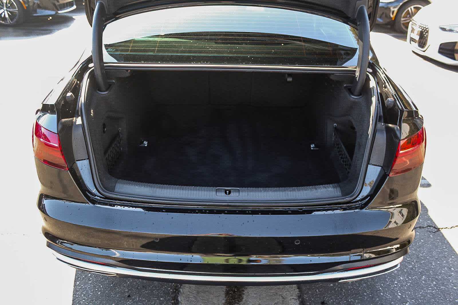 Thumbnail: 2020 Audi A4 - 23