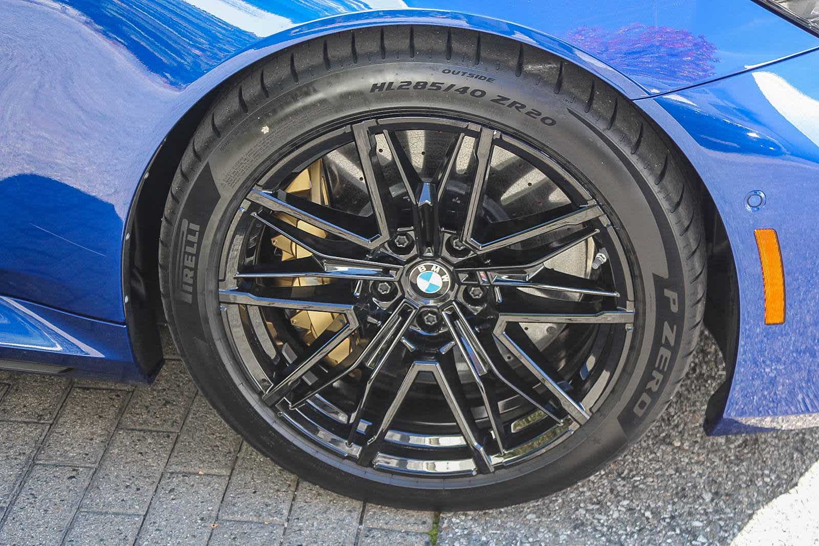 Thumbnail: 2025 BMW M5 - 16