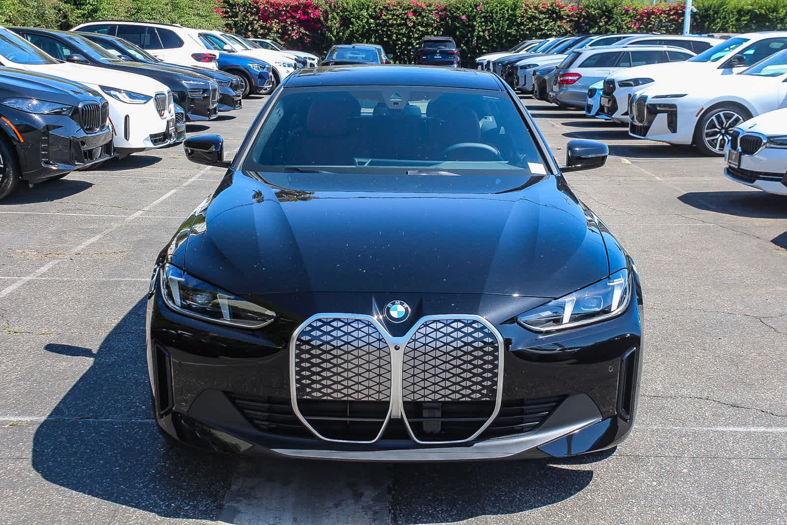 Thumbnail: 2026 BMW i4 - 3