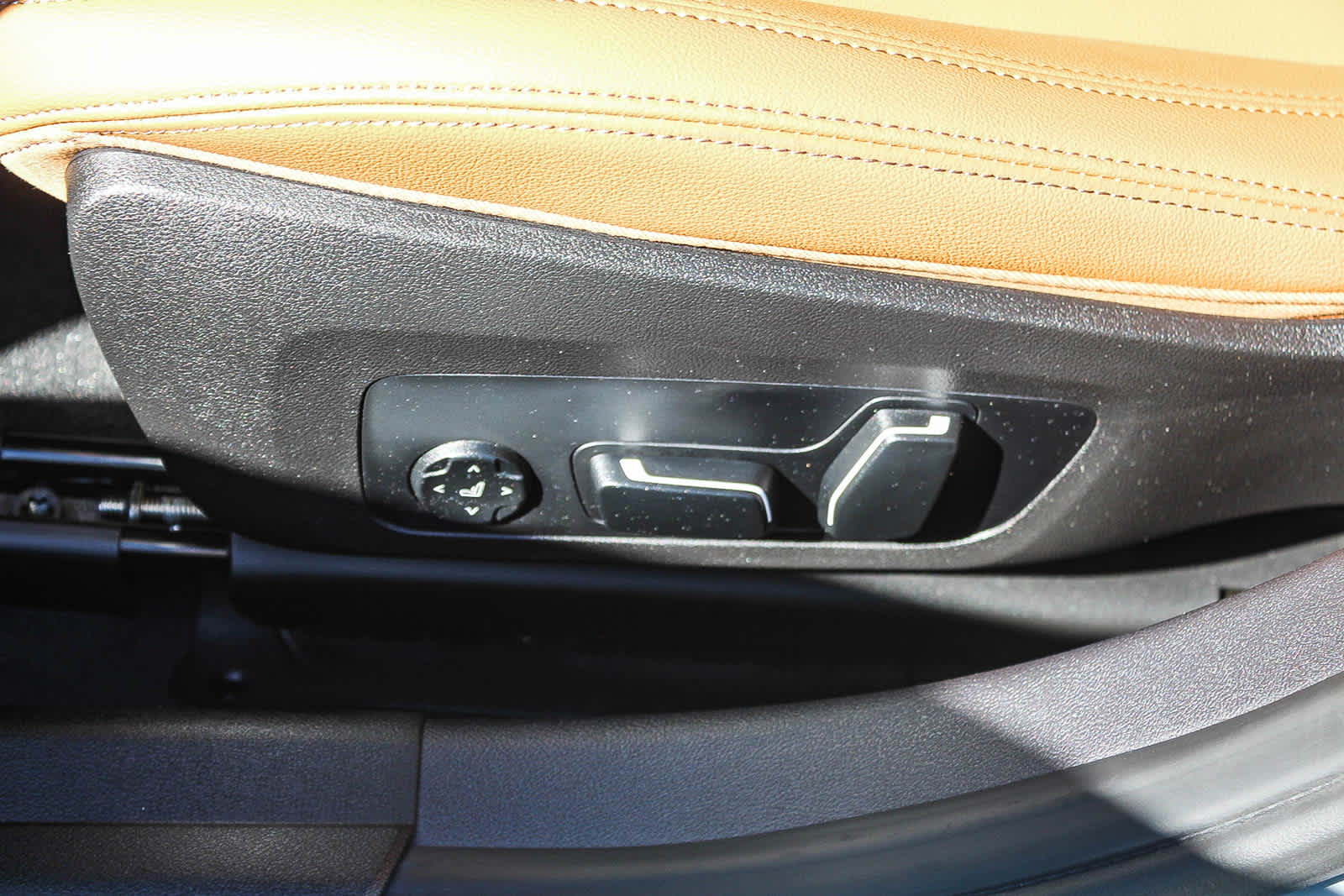 Thumbnail: 2026 BMW 3 Series - 21
