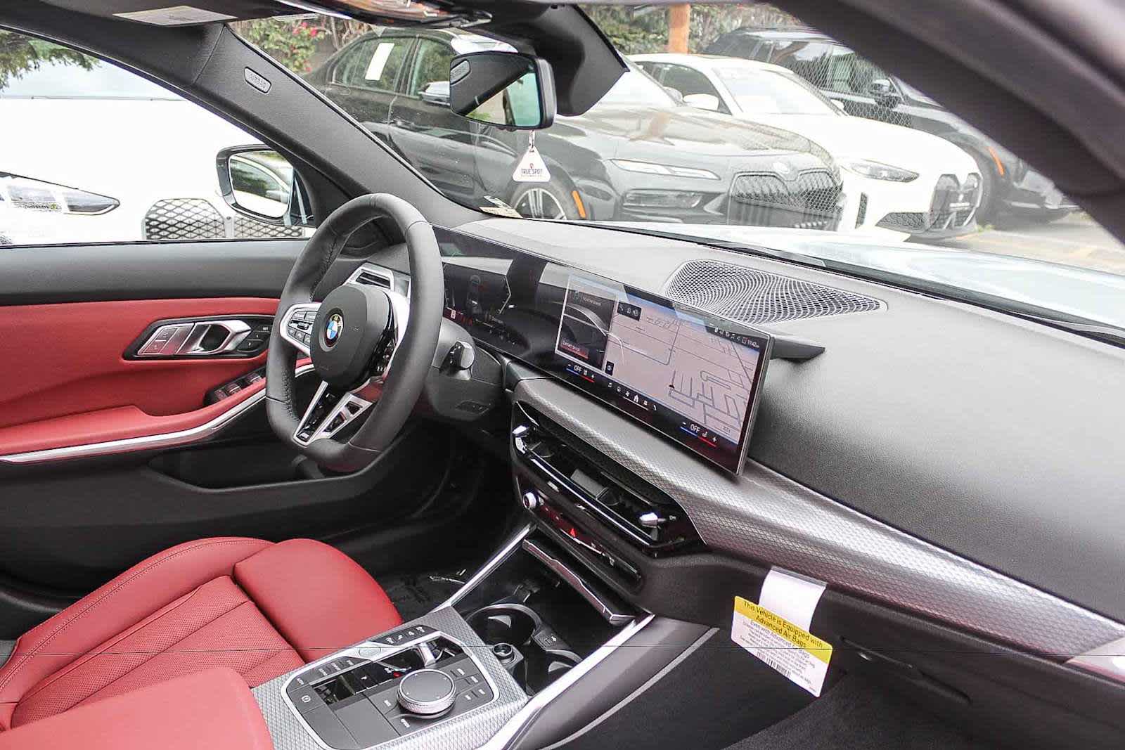 Thumbnail: 2026 BMW 3 Series - 15