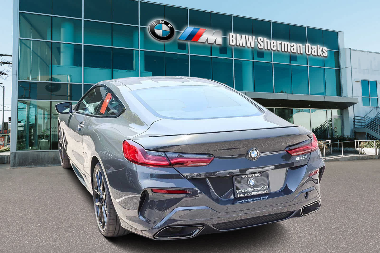 Thumbnail: 2026 BMW 8 Series - 6