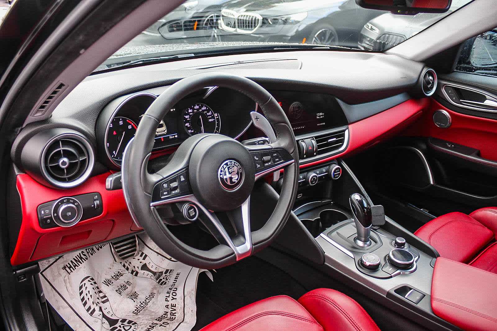 Thumbnail: 2019 Alfa Romeo Giulia - 29