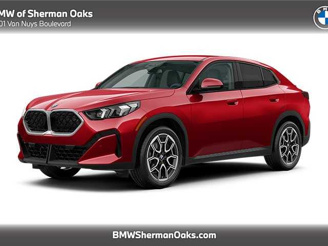 2025 BMW X2 xDrive28i's photo