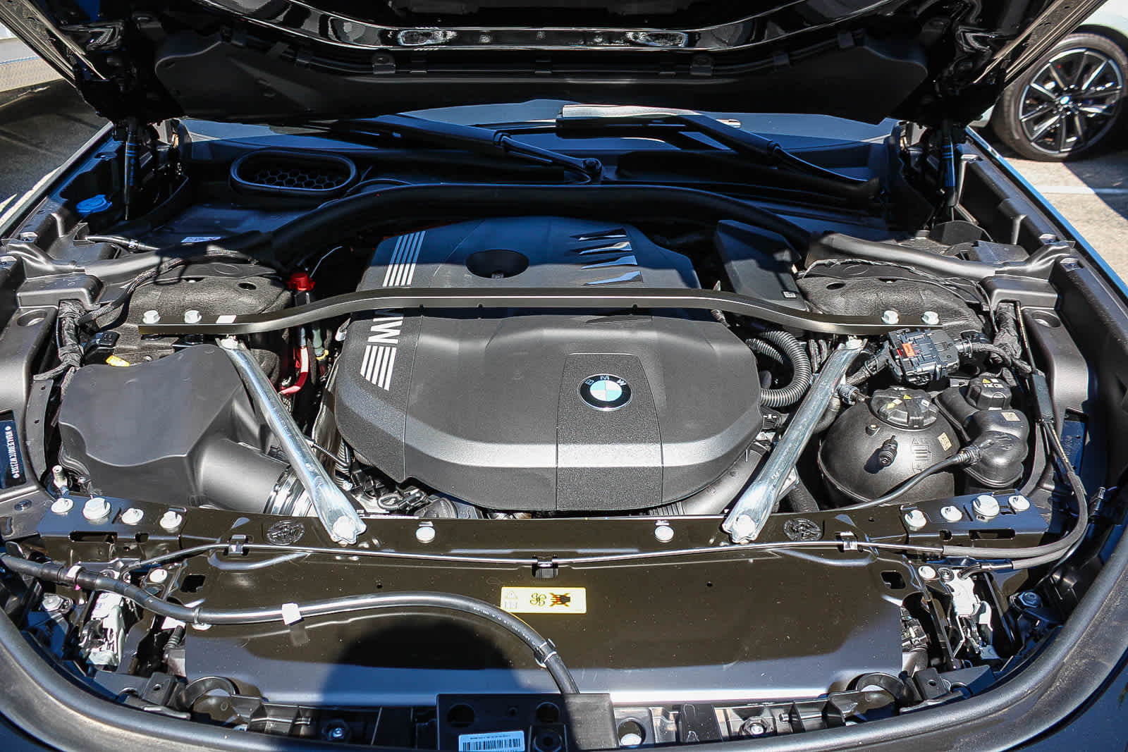 Thumbnail: 2026 BMW 7 Series - 26