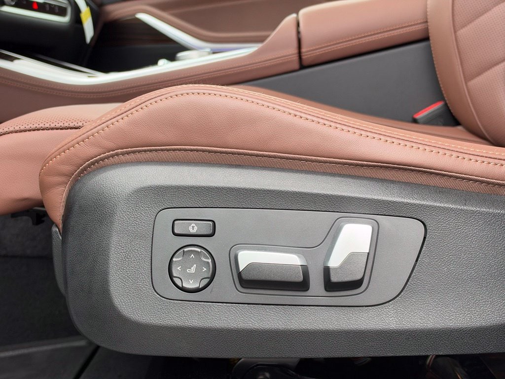 2026 BMW X5 40i - Photo 16