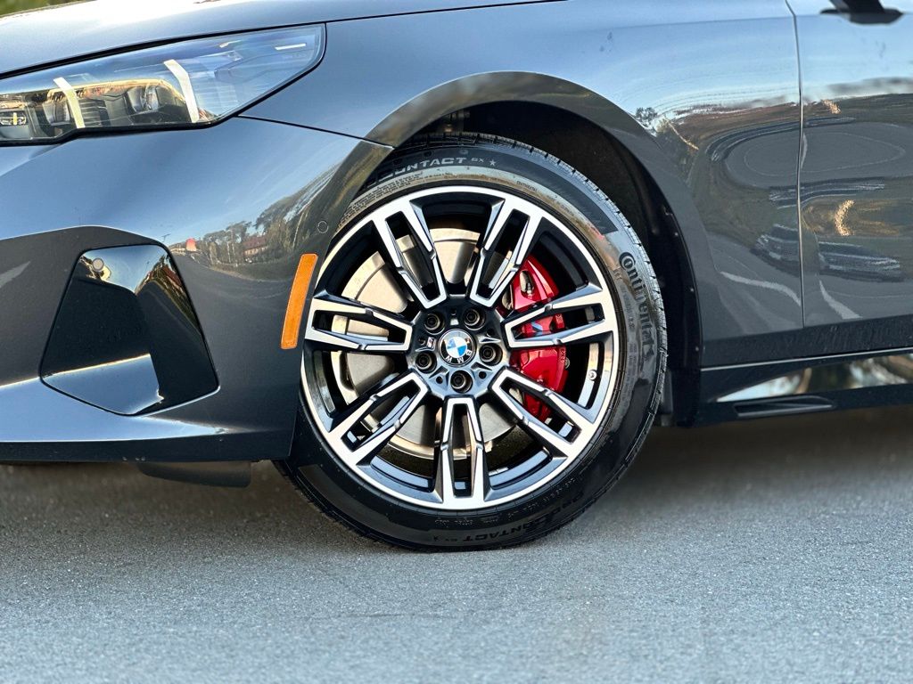 2024 Bmw 530i xDrive photo 2