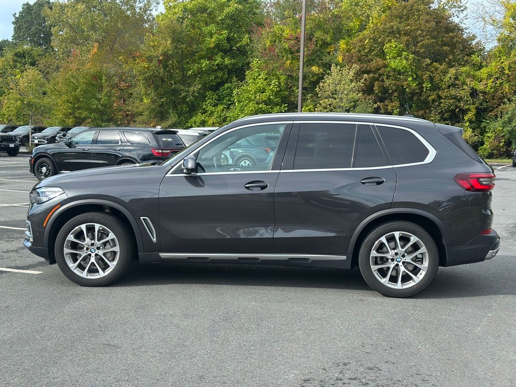 2023 Bmw X5 xDrive40i photo 2