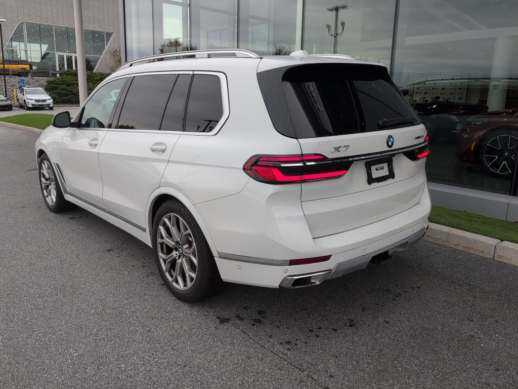 2023 Bmw X7 xDrive40i photo 2