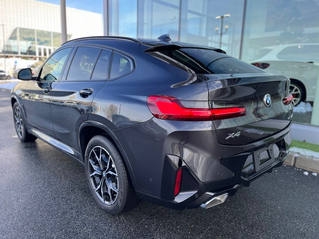 2025 Bmw X4 xDrive30i photo 2