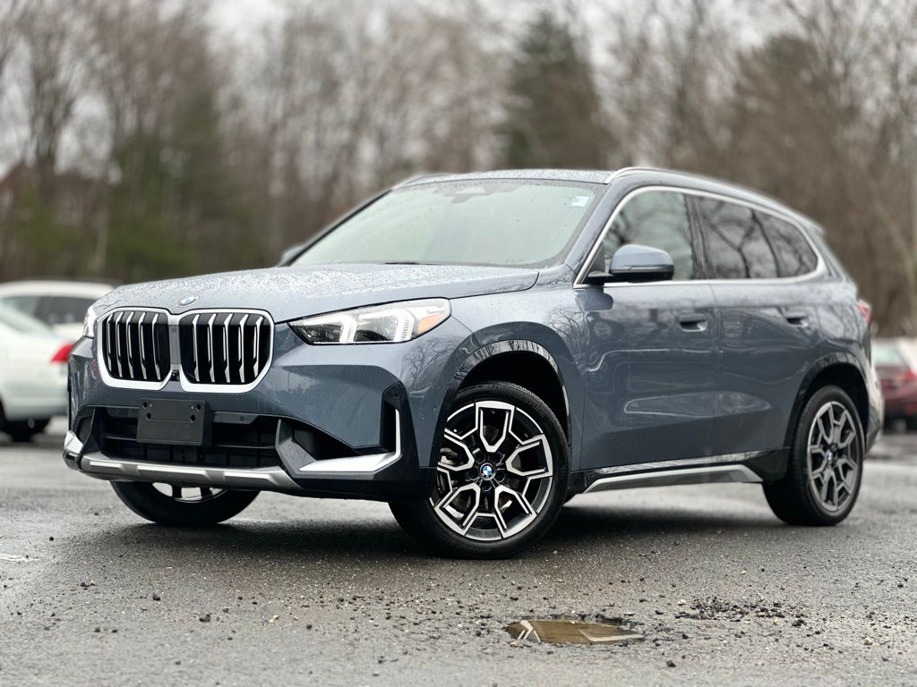 2025 BMW X1 xDrive28i's photo