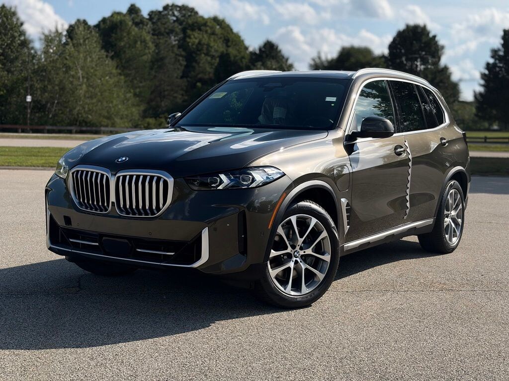 New 2026 BMW X5 PHEV xDrive50e SUV