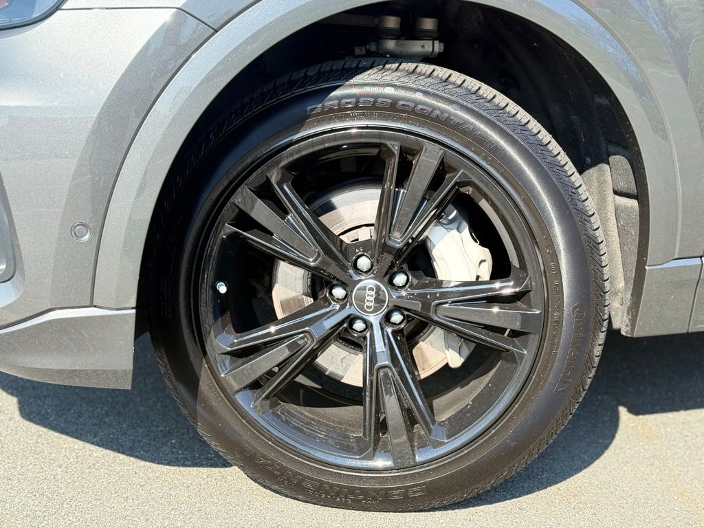 Used 2023 Audi Q8 55 Premium SUV
