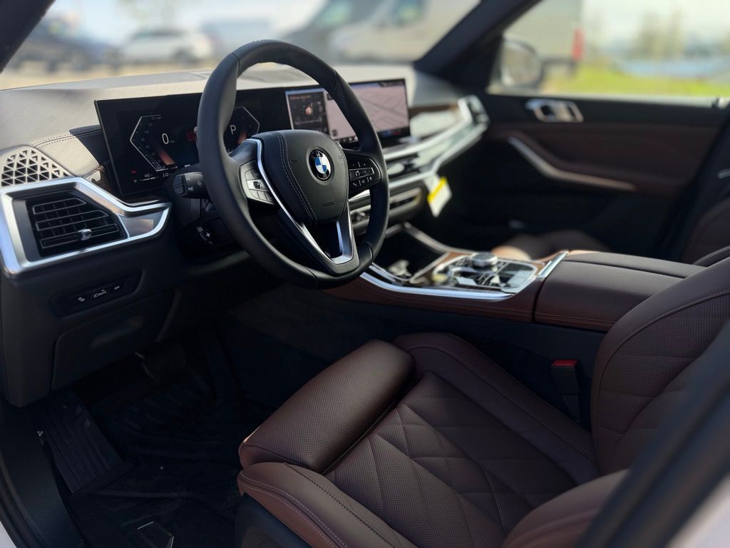 2026 BMW X5 40i - Photo 12