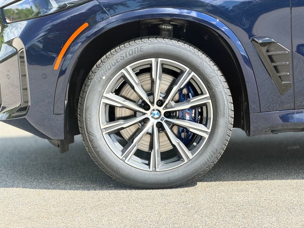 New 2026 BMW X5 M60i SUV