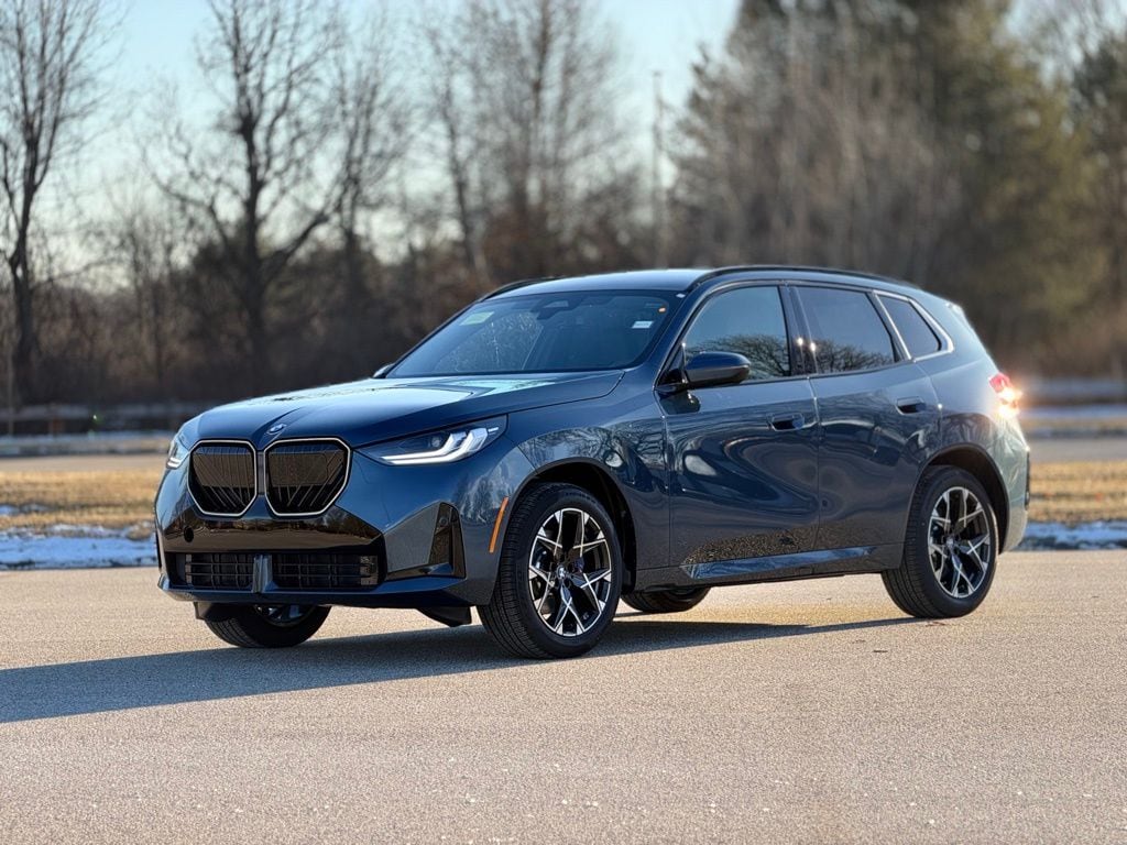 2026 BMW X3 30's photo