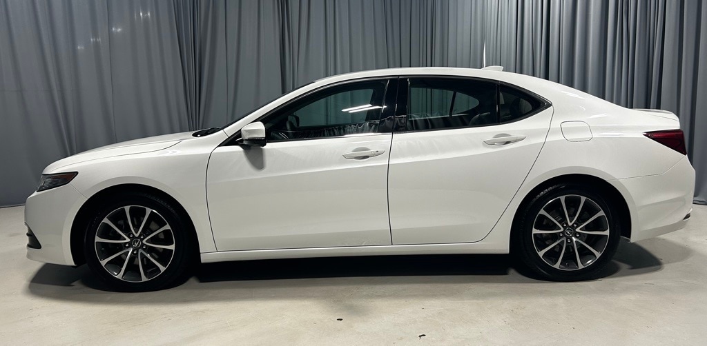 Used 2015 Acura TLX Technology Package with VIN 19UUB2F5XFA009352 for sale in Shrewsbury, MA