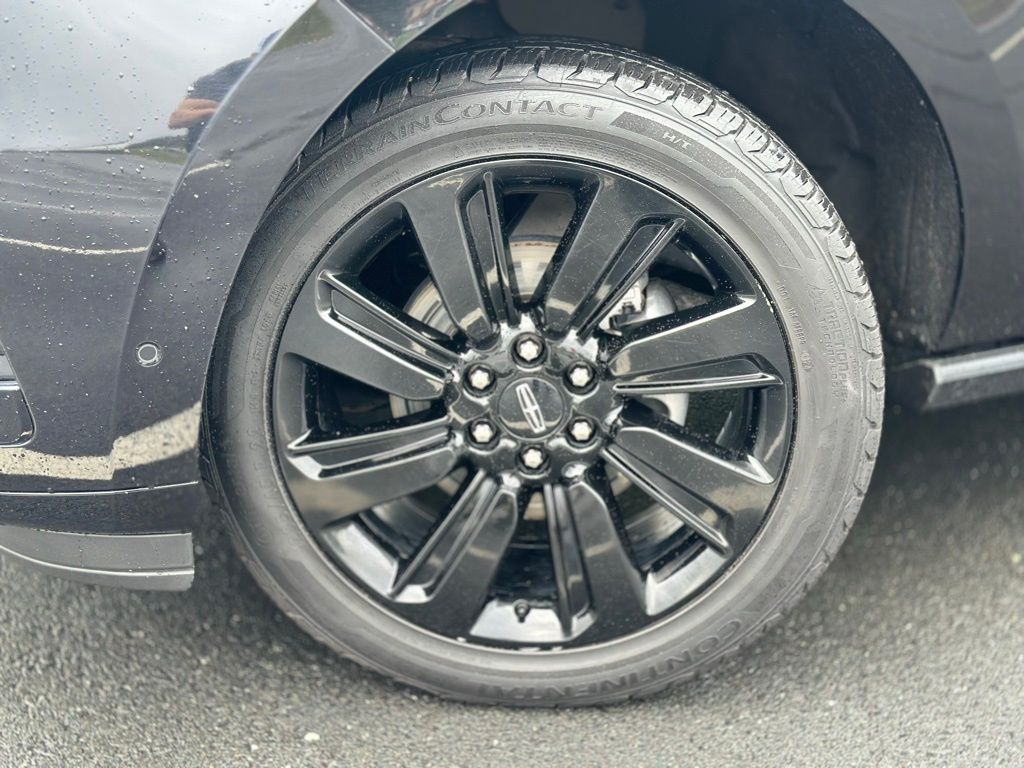 2022 Lincoln Navigator Reserve photo 2