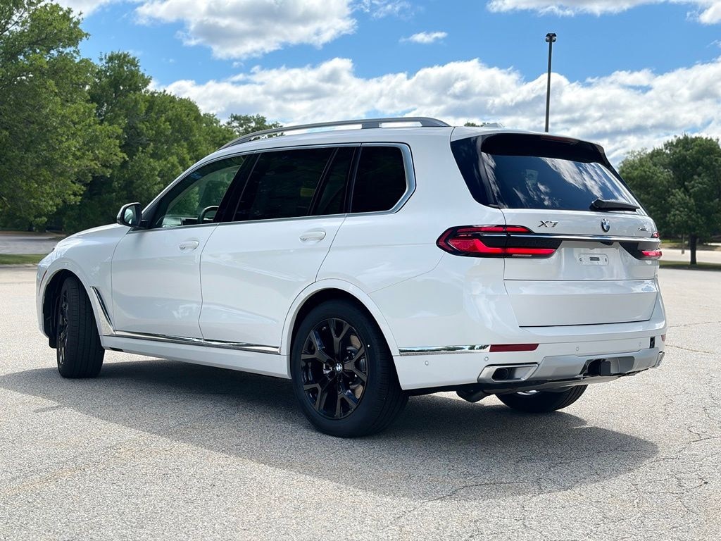 New 2027 BMW X7 xDrive40i SUV
