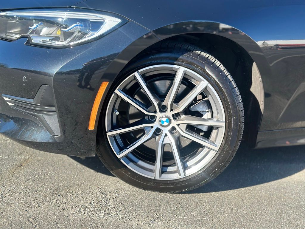 2022 Bmw 330i xDrive photo 2
