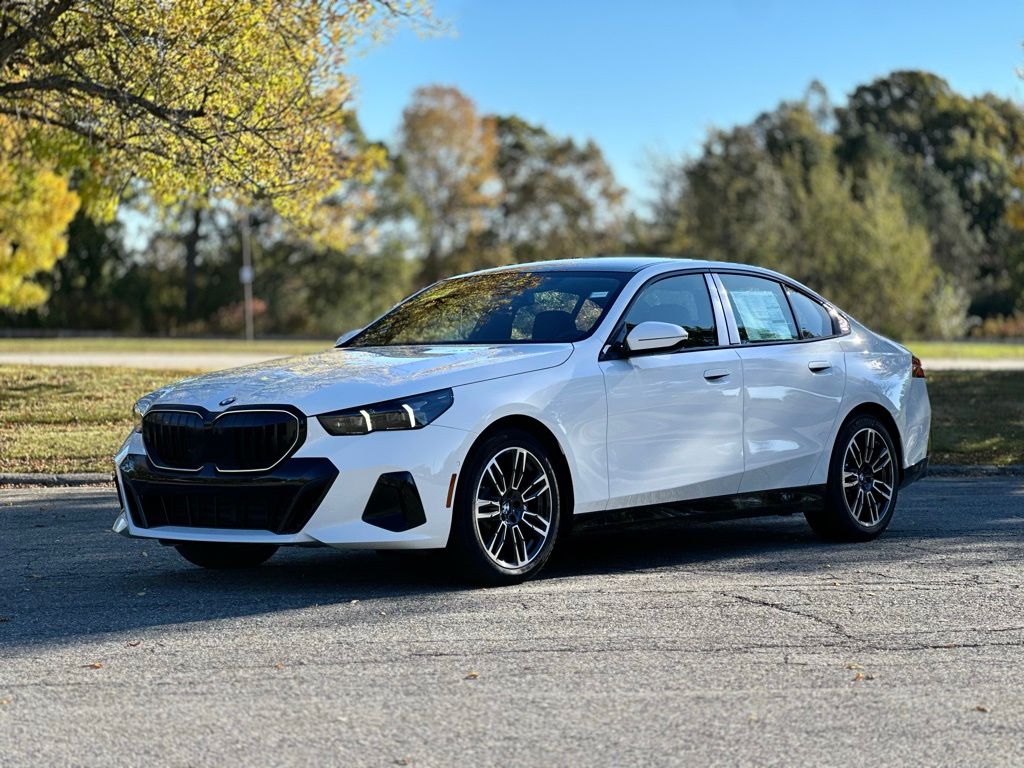 2026 BMW 530i Sedan 