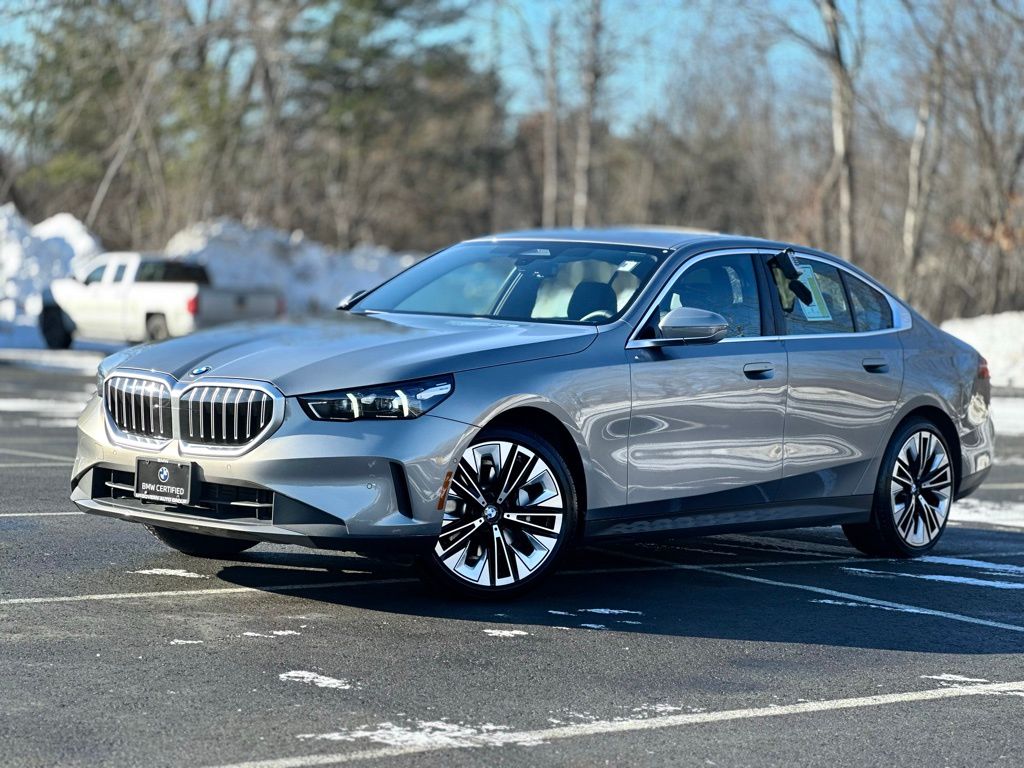 2025 BMW 530i Sedan 