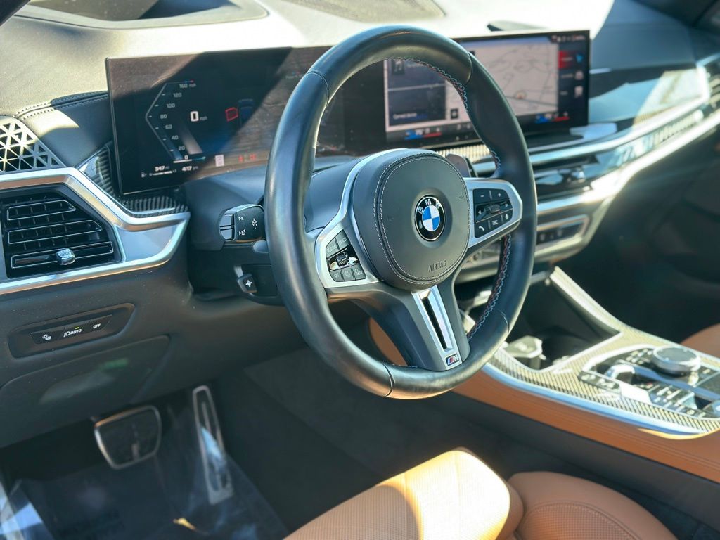2025 BMW X5 M60i - Photo 10