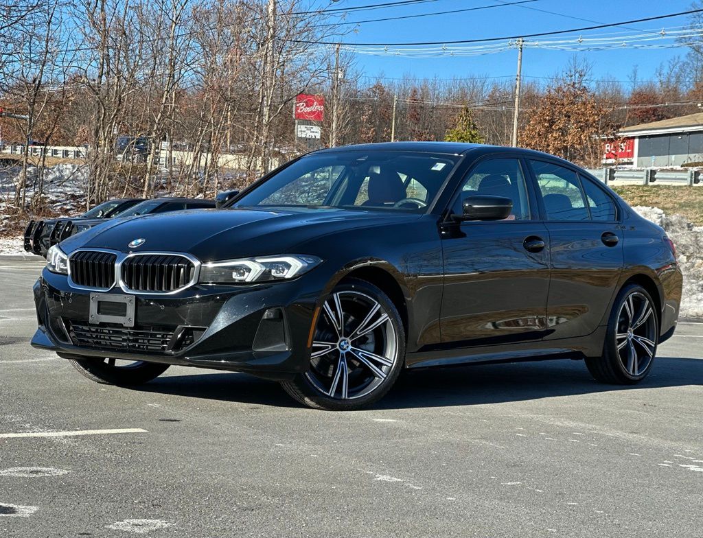 2023 BMW 3 Series 330i's photo