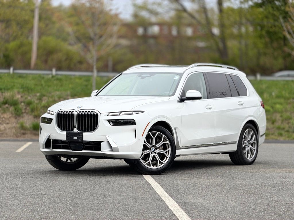 2024 BMW X7 xDrive40i's photo