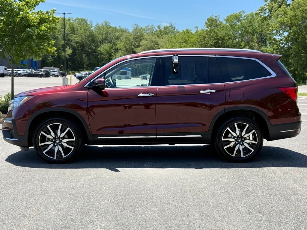 Used 2022 Honda Pilot Touring 8 Passenger SUV
