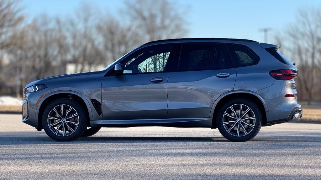 New 2026 BMW X5 xDrive40i SUV