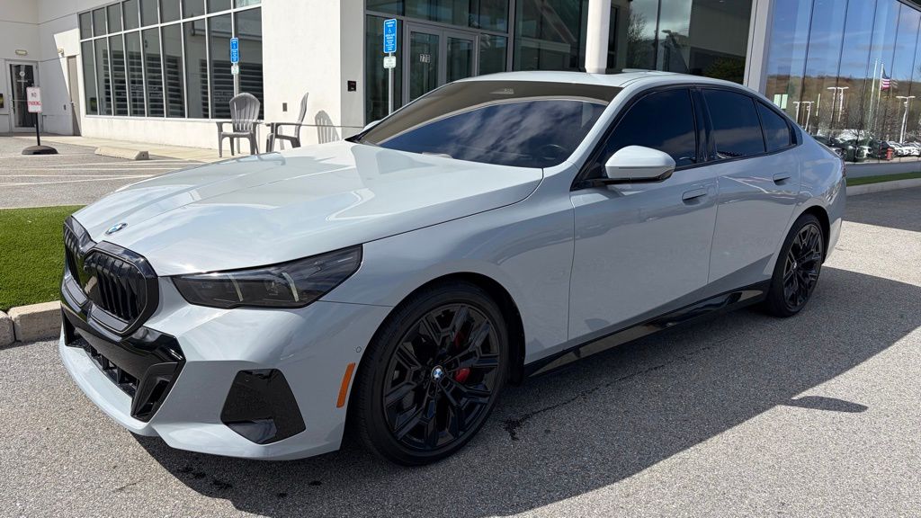 2024 BMW 530i Sedan 