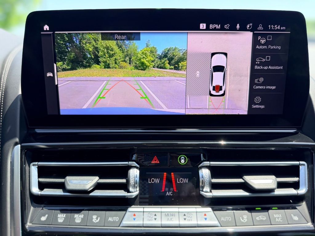 2025 BMW 8 Series 840i - Photo 13