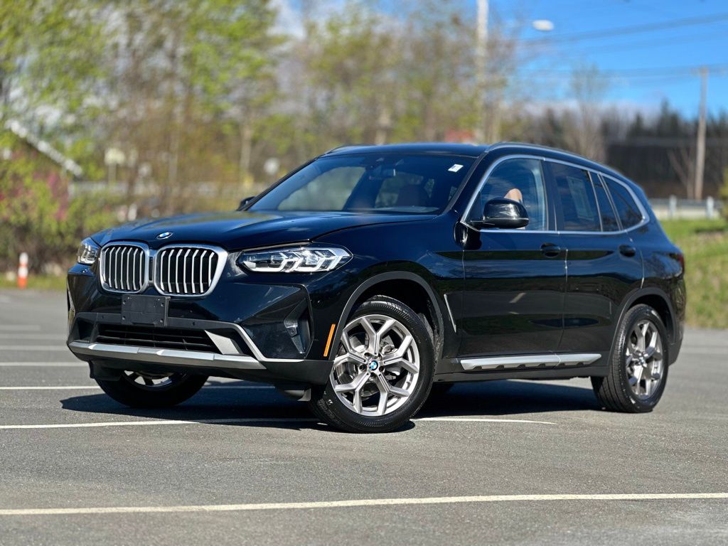 2023 BMW X3 30i
